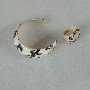 Zebra Shell Cuff And Ring Set #A333